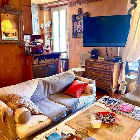 De Luxe Au Coeur De アパート