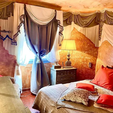 De Luxe Au Coeur De * サントロペ